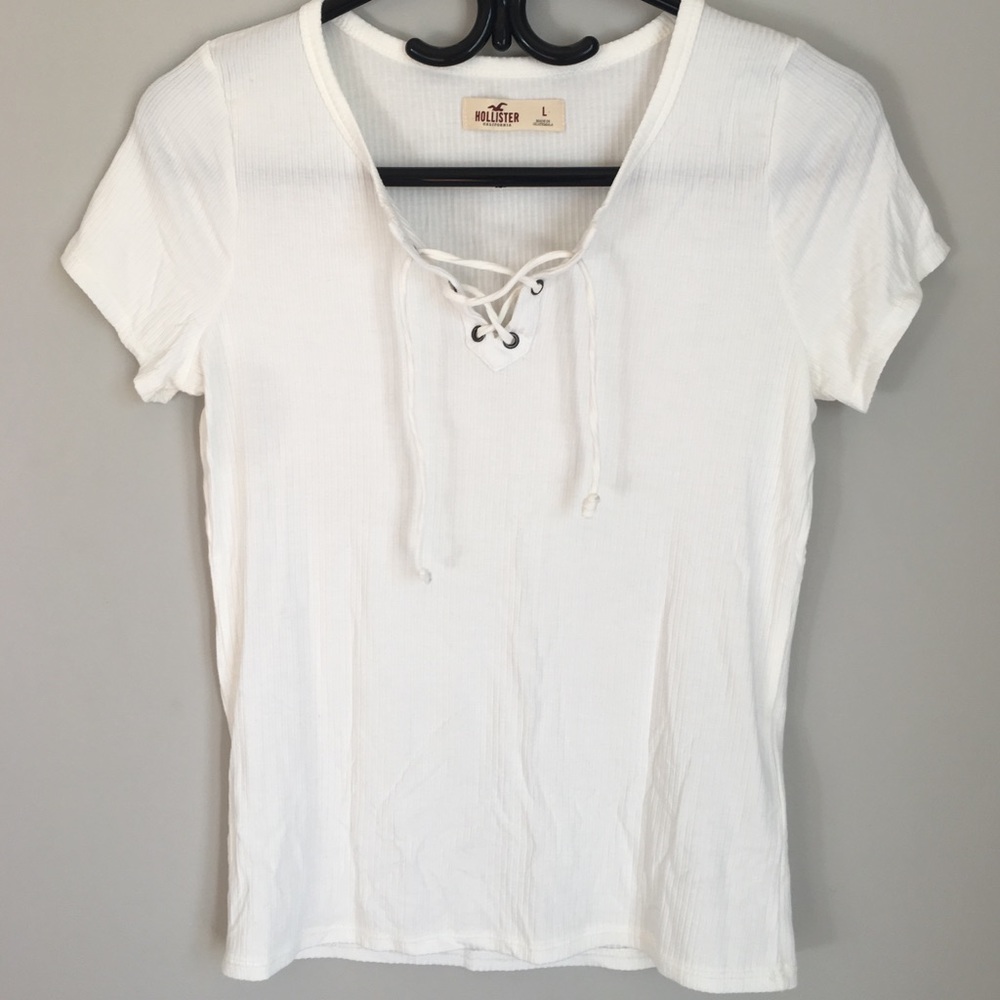 Hollister white tee